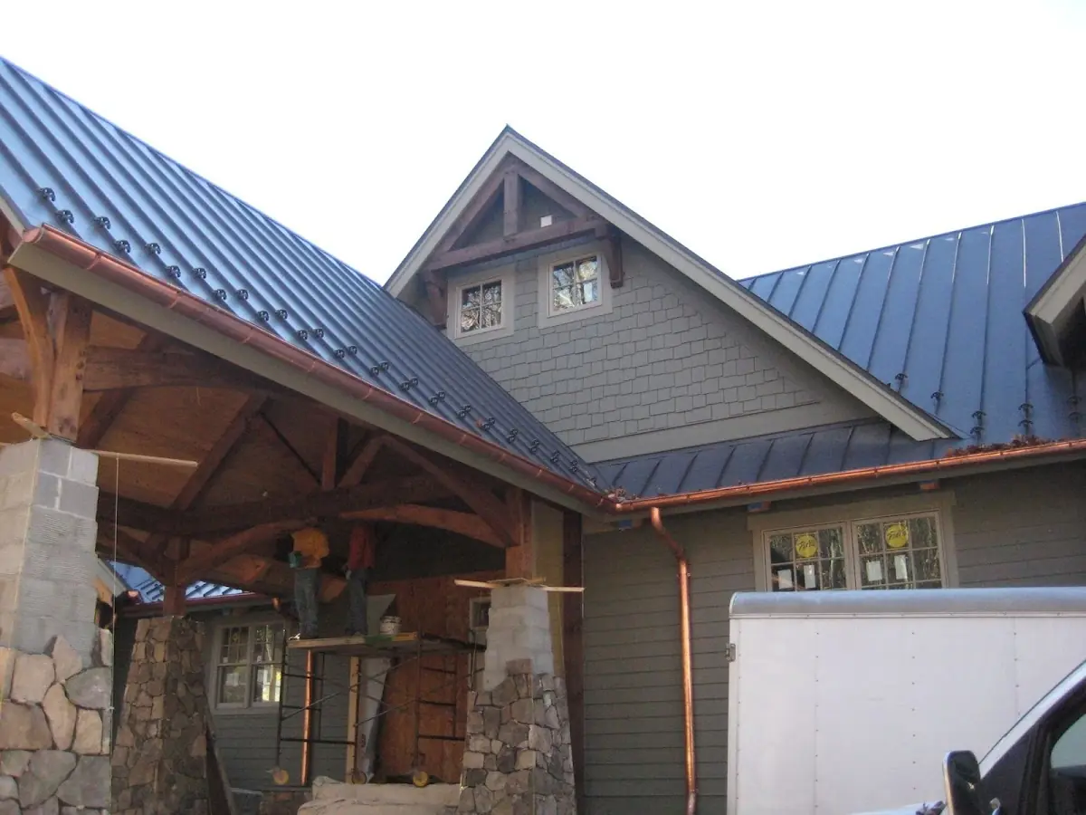 Craftsman Roofing team delivering quality roofing work in Northwest Duxbury
